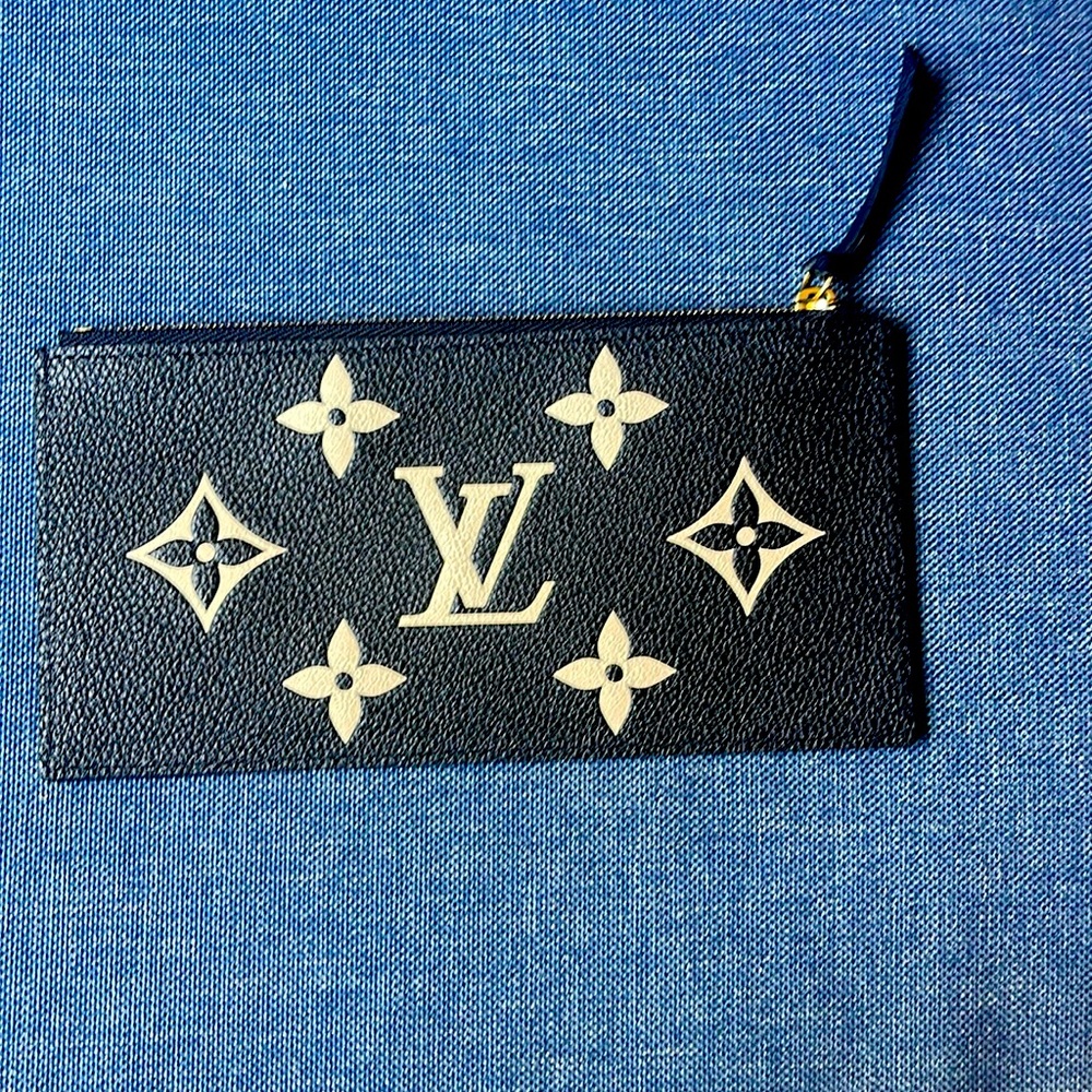 Authentic Louis vuitton flat wallet
